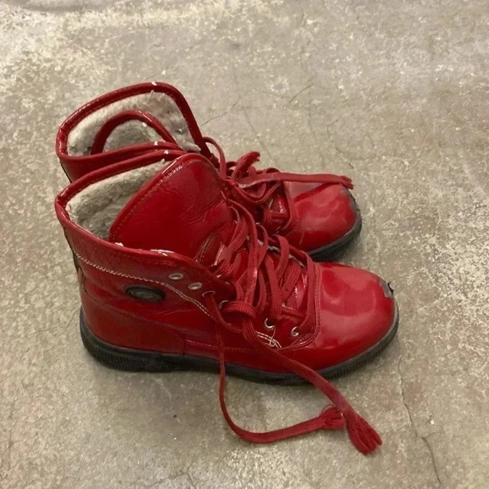 Olang ‎ boots